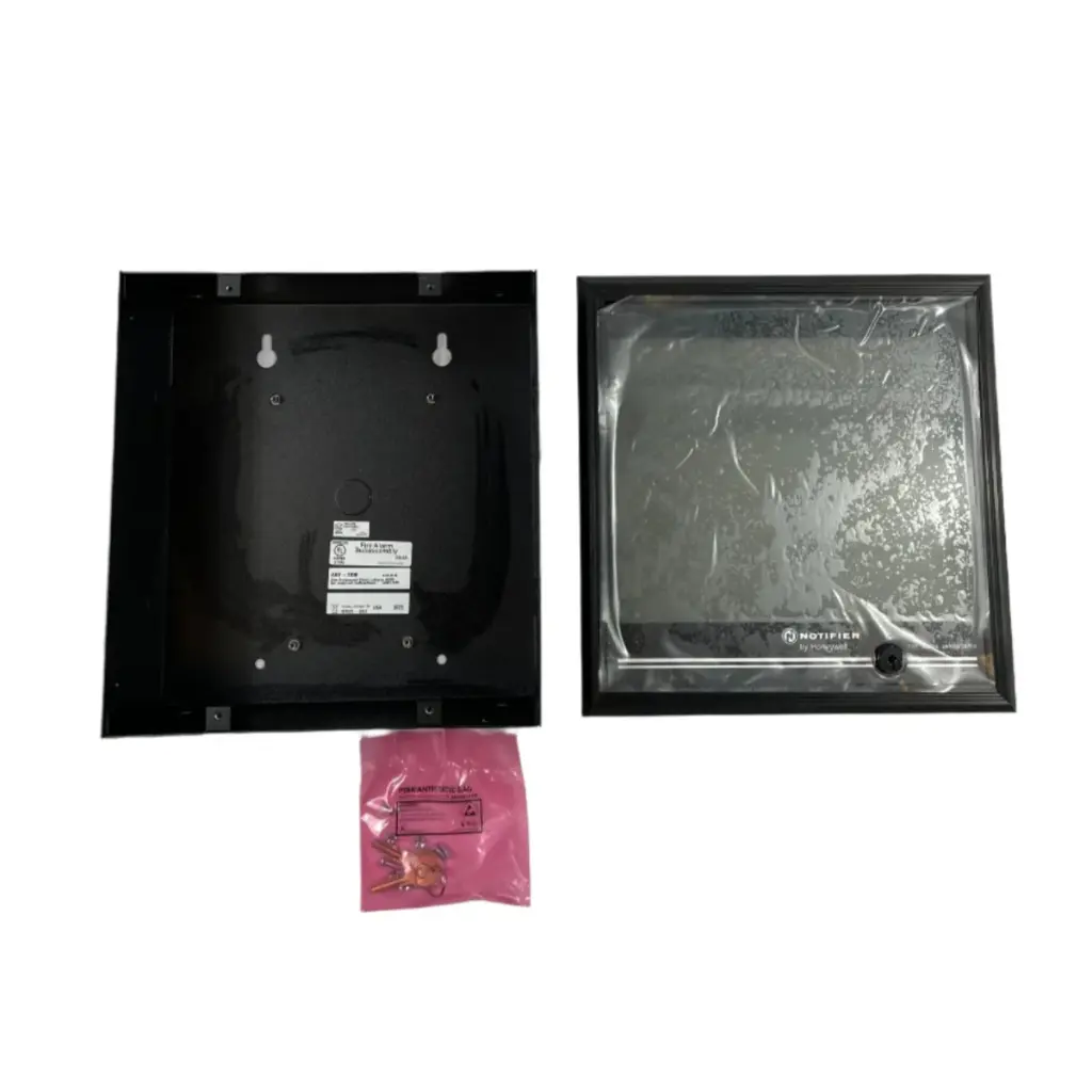 CAJA EMPOTRADA DEL ANNUNCIADOR. DOS MÓDULOS. ATRACTIVA PUERTA DE VIDR